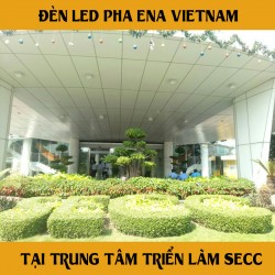 Trung tâm triển lãm SECC sử dụng đèn LED pha ENA chiếu sáng tiền sảnh